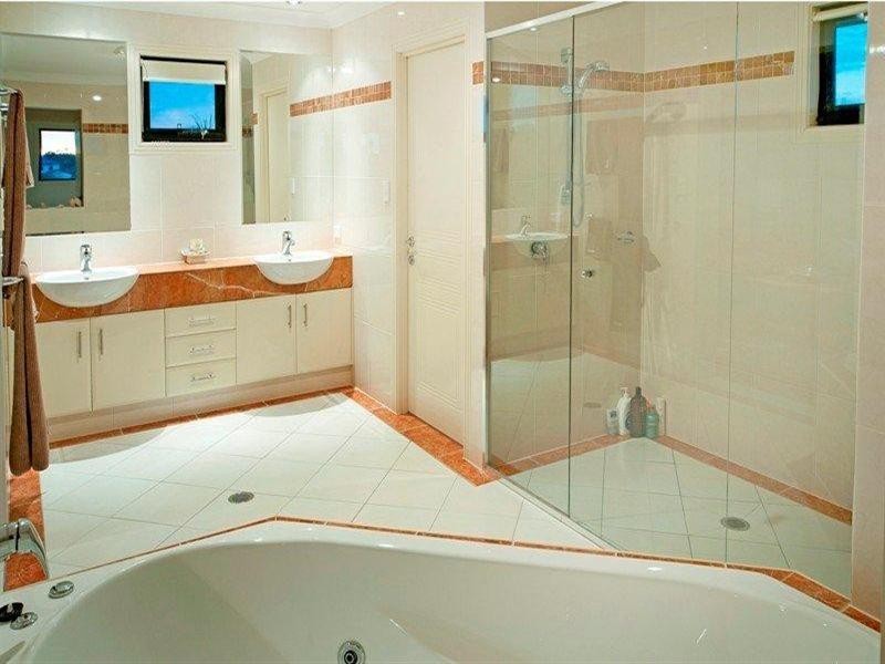 2152 Beaufort Way, Hope Island QLD 4212