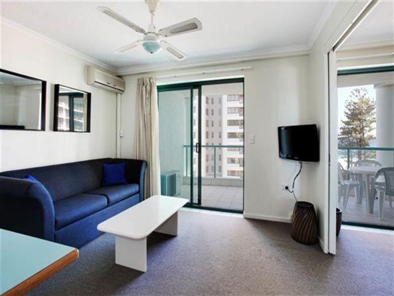 2 Fern Street, Surfers Paradise QLD 4217