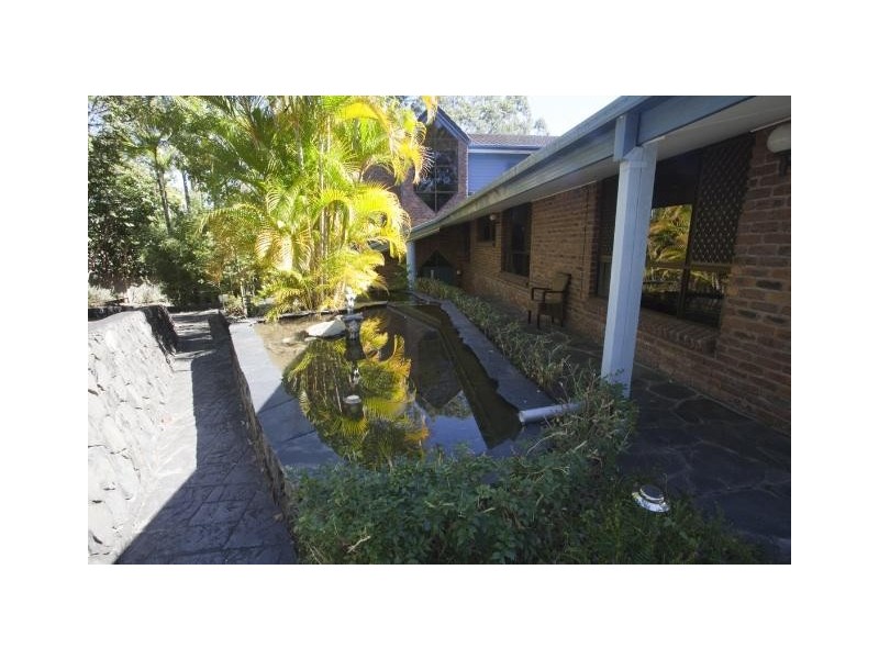 11 Bellara Street, Ashmore QLD 4214