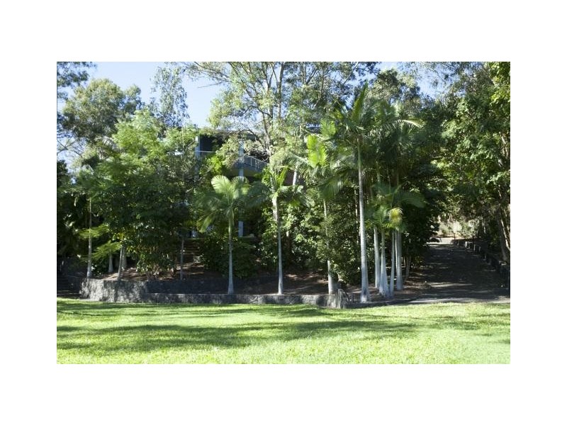 11 Bellara Street, Ashmore QLD 4214