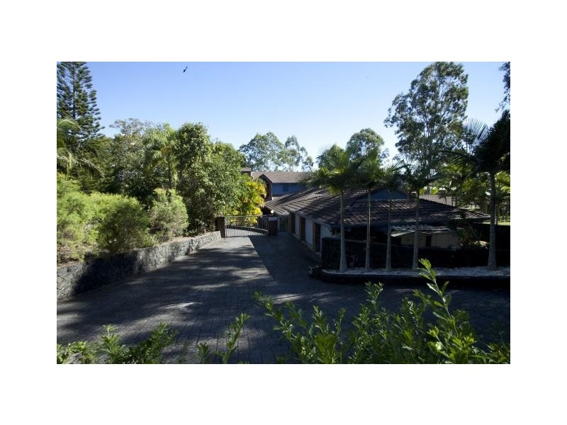 11 Bellara Street, Ashmore QLD 4214