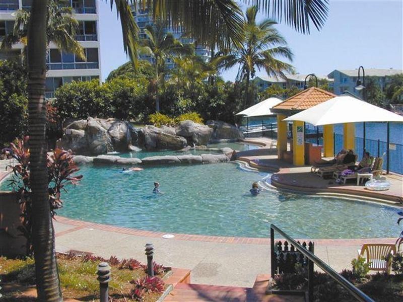 1 Paradise Island, Surfers Paradise QLD 4217