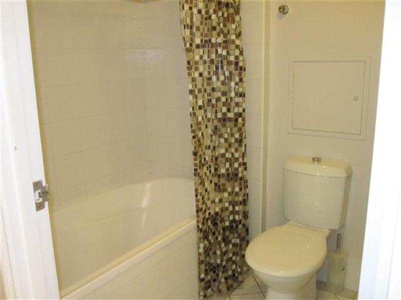 1 Paradise Island, Surfers Paradise QLD 4217