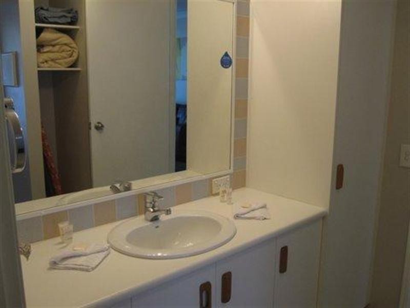 1 Paradise Island, Surfers Paradise QLD 4217