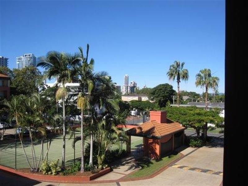 1 Paradise Island, Surfers Paradise QLD 4217