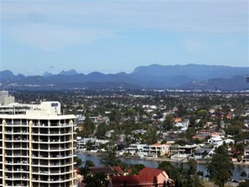 5 Clifford Street, Surfers Paradise QLD 4217