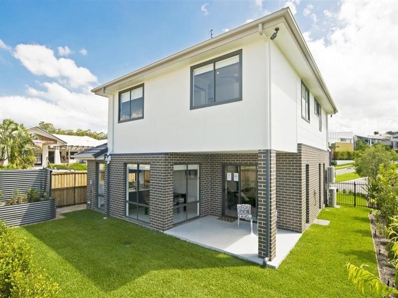 Pacific Pines QLD 4211