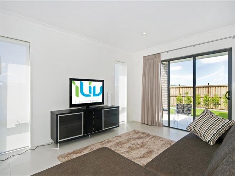 Pacific Pines QLD 4211