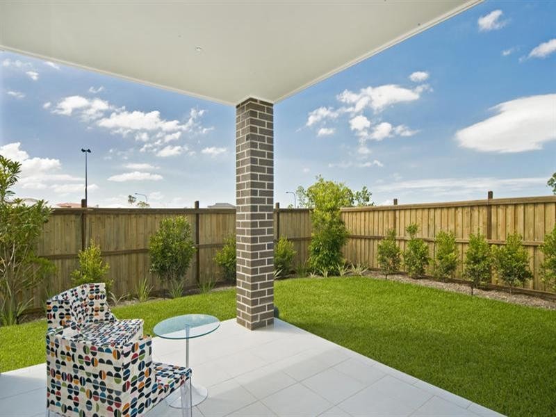 Pacific Pines QLD 4211