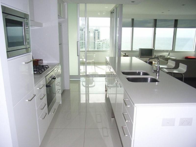 2501 Q1.9 Hamilton Avenue, Surfers Paradise QLD 4217