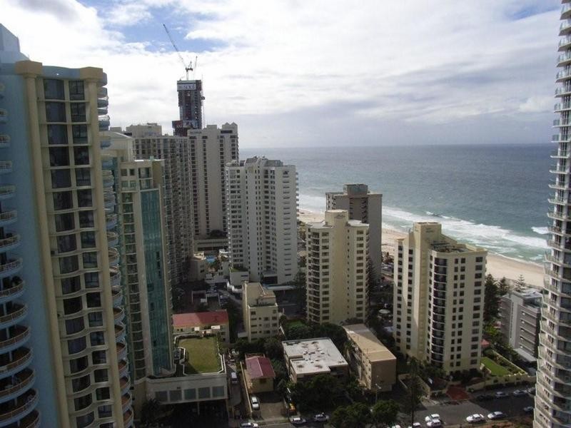 2501 Q1.9 Hamilton Avenue, Surfers Paradise QLD 4217