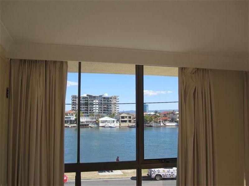 3 River Drive, Surfers Paradise QLD 4217