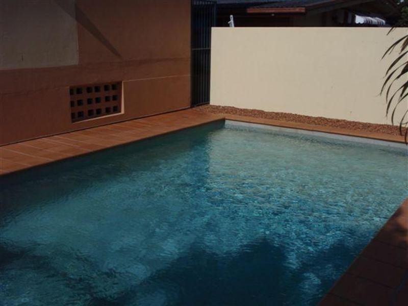 31 Mawarra Street, Surfers Paradise QLD 4217