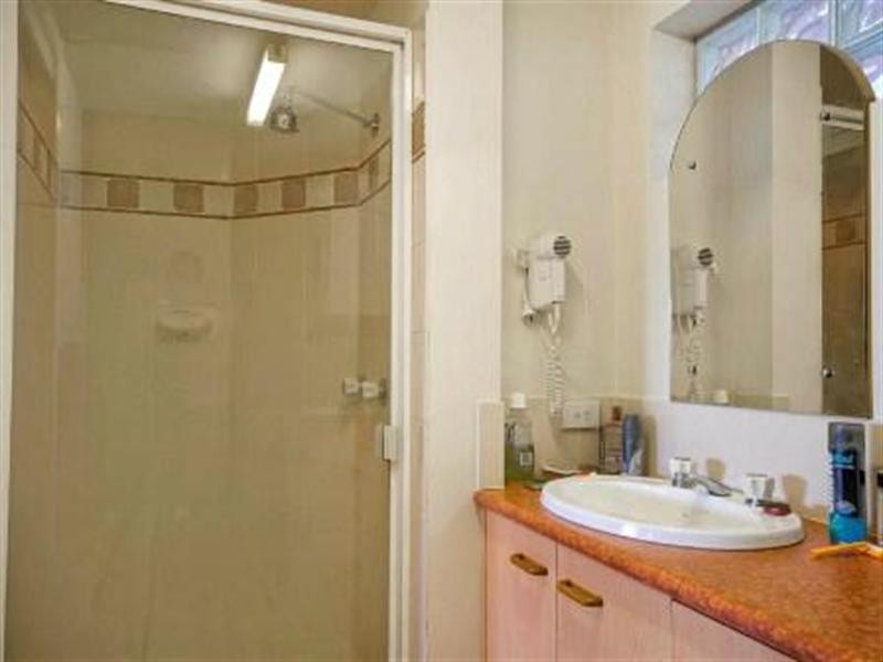 106 Marine Parade, Southport QLD 4215