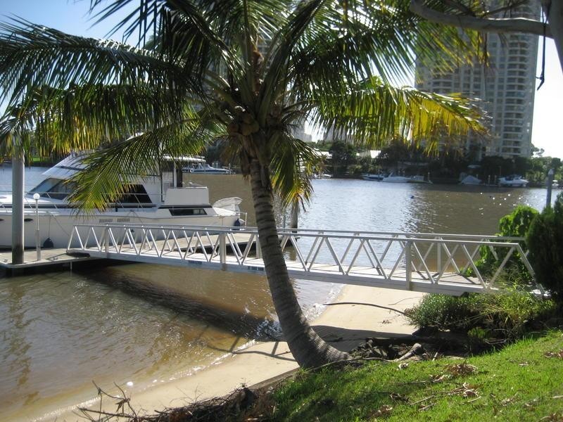 26 Paradise Place, Surfers Paradise QLD 4217