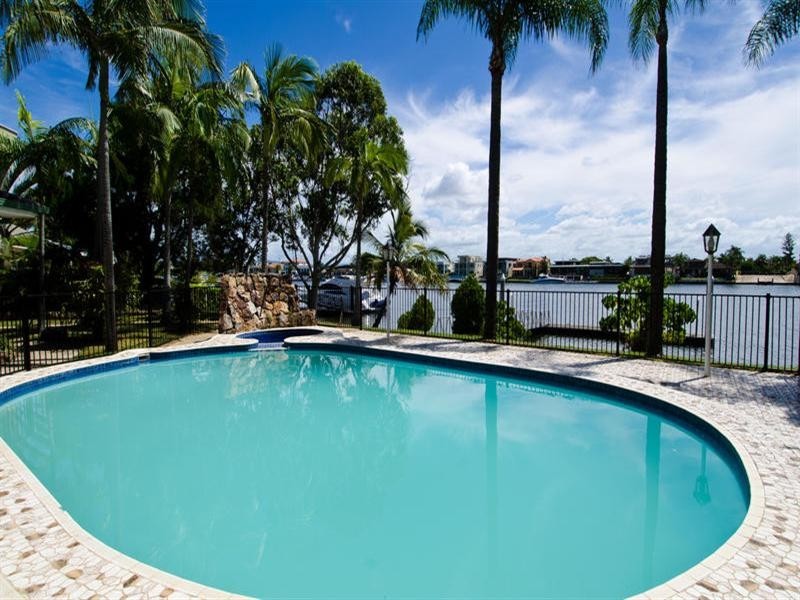 26 Paradise Place, Surfers Paradise QLD 4217