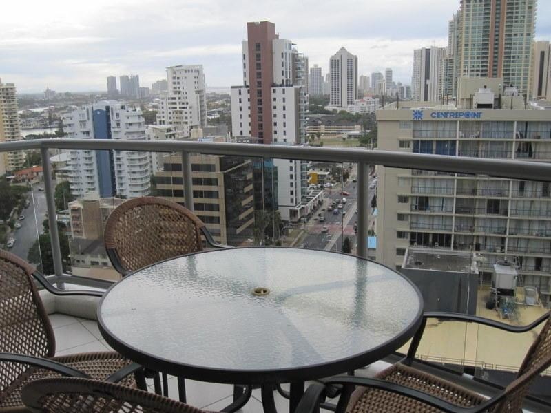 23 Ferny Avenue, Surfers Paradise QLD 4217