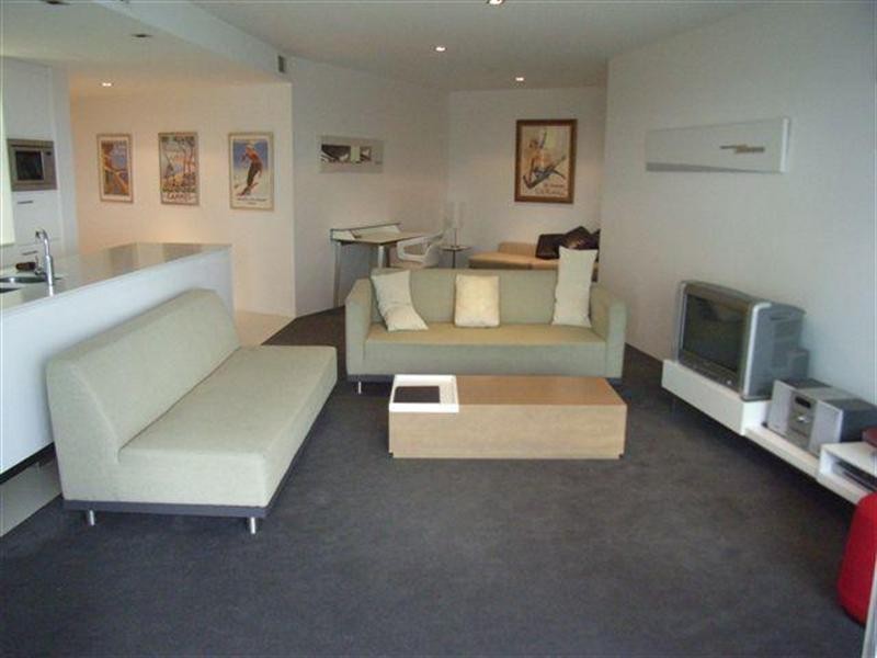 9 Hamilton Avenue – Q1, Surfers Paradise QLD 4217