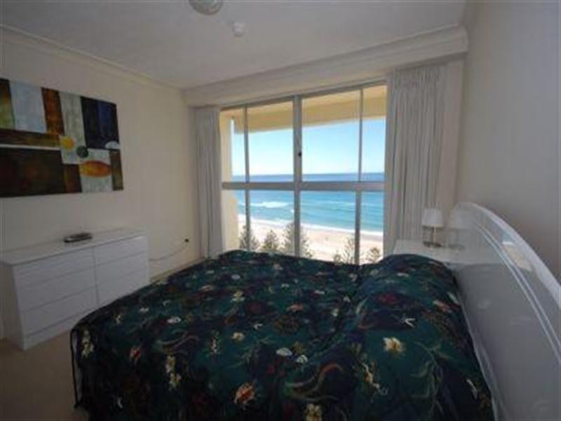 170 The Esplanade, Burleigh Heads QLD 4220