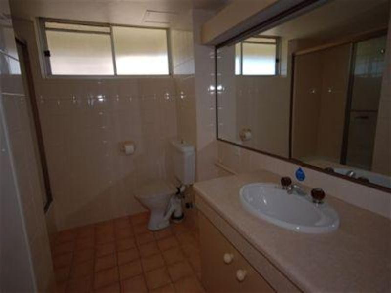 170 The Esplanade, Burleigh Heads QLD 4220