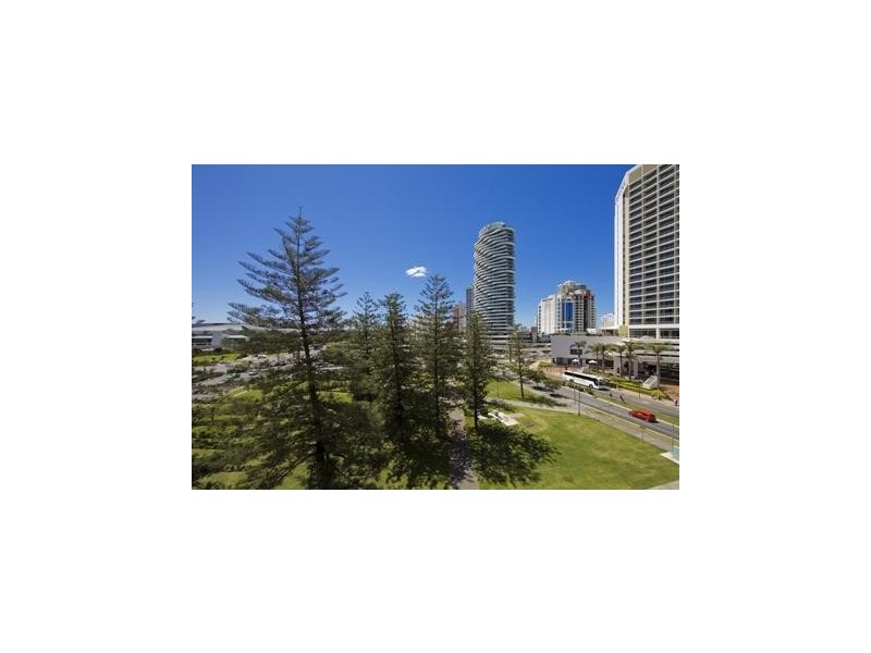 Surfers Paradise QLD 4217