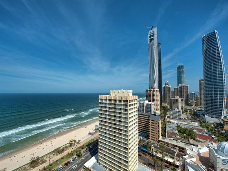 7 Elkhorn Avenue, Surfers Paradise QLD 4217