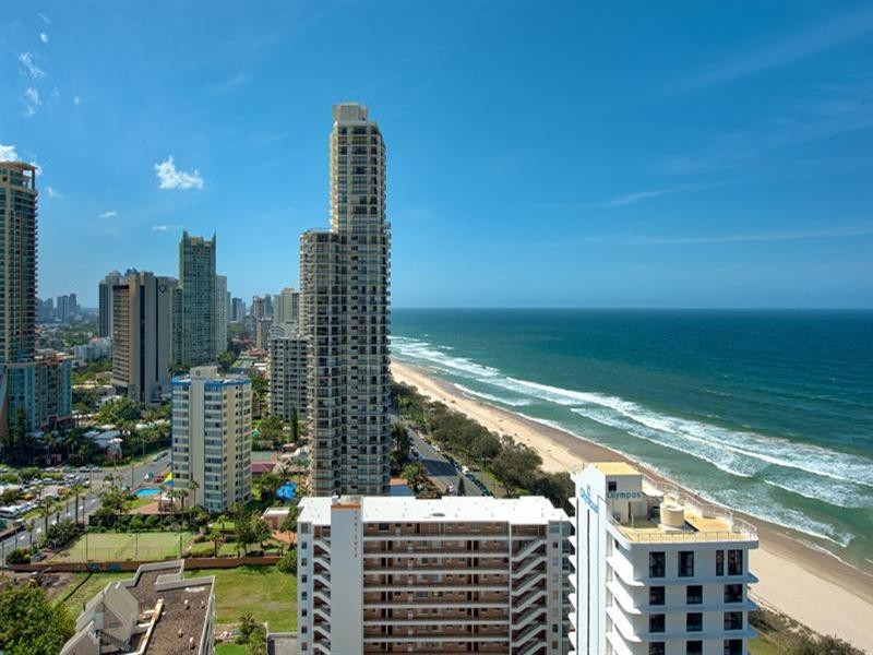 7 Elkhorn Avenue, Surfers Paradise QLD 4217