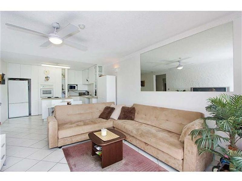 2 Riverview Parade, Surfers Paradise QLD 4217