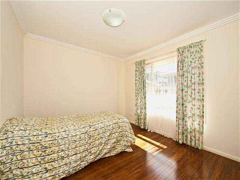 16 Ballah Crescent, Highland Park QLD 4211