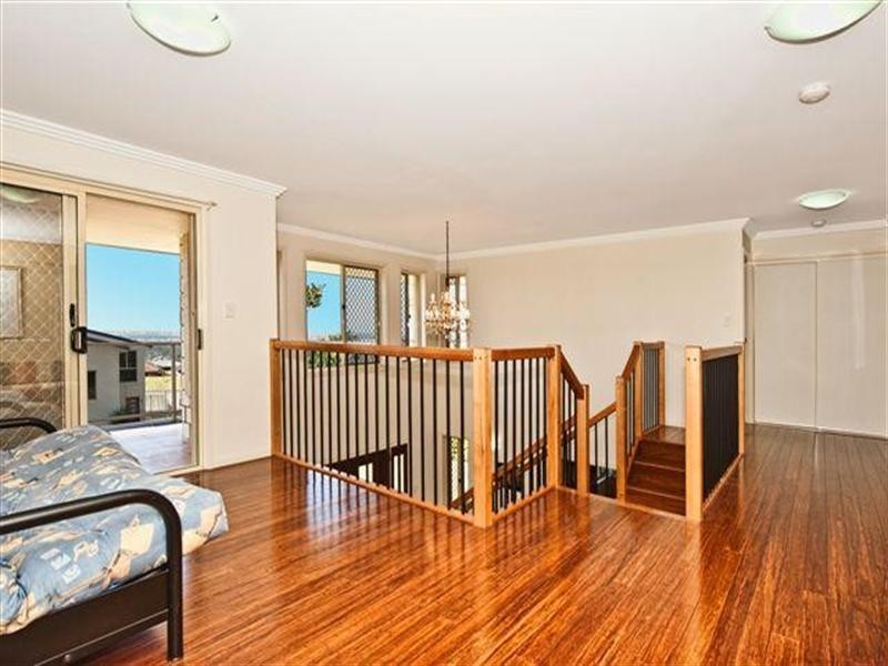 16 Ballah Crescent, Highland Park QLD 4211