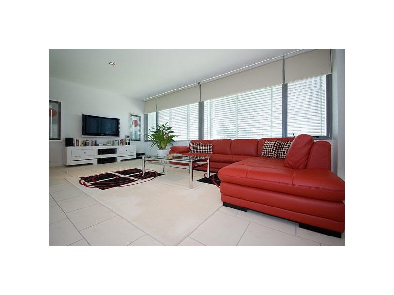 Paradise Point QLD 4216