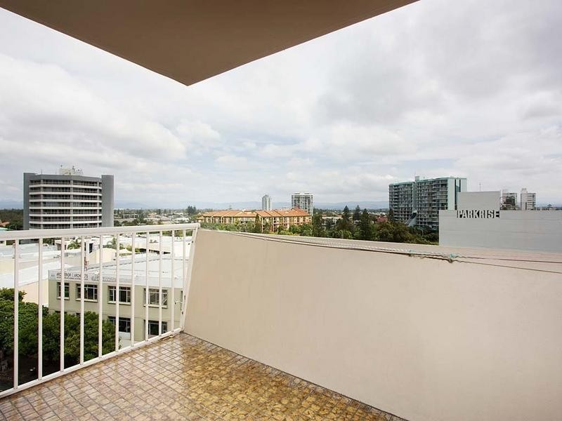 69 Paradise Towers.3049 Surfers Paradise Boulevard, Surfers Paradise QLD 4217