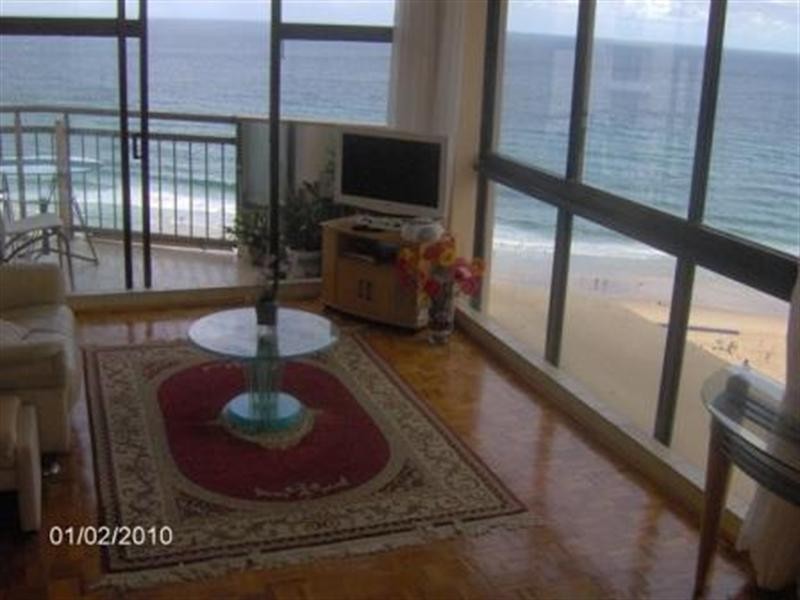 18 Hanlan Street, Surfers Paradise QLD 4217