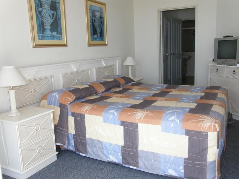 2003 Sun City Resort.3400 Surfers Paradise Boulevard, Surfers Paradise QLD 4217