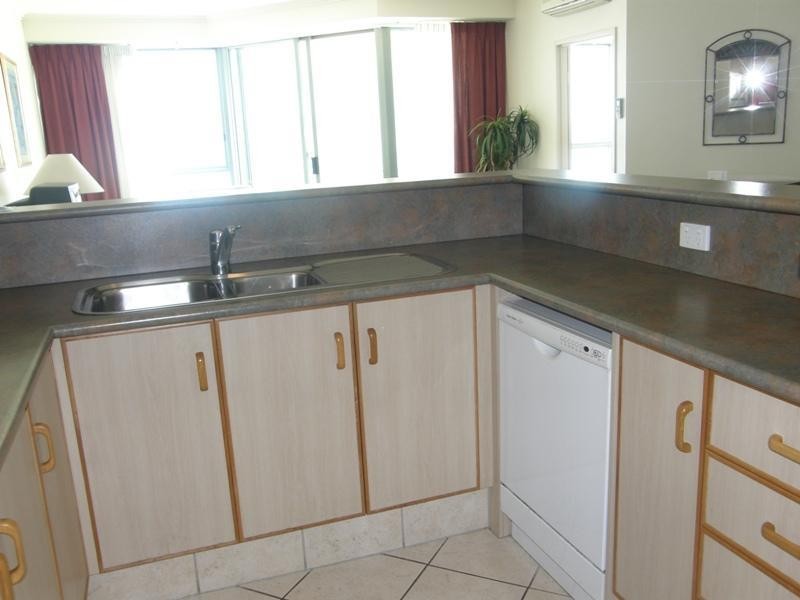 2003 Sun City Resort.3400 Surfers Paradise Boulevard, Surfers Paradise QLD 4217