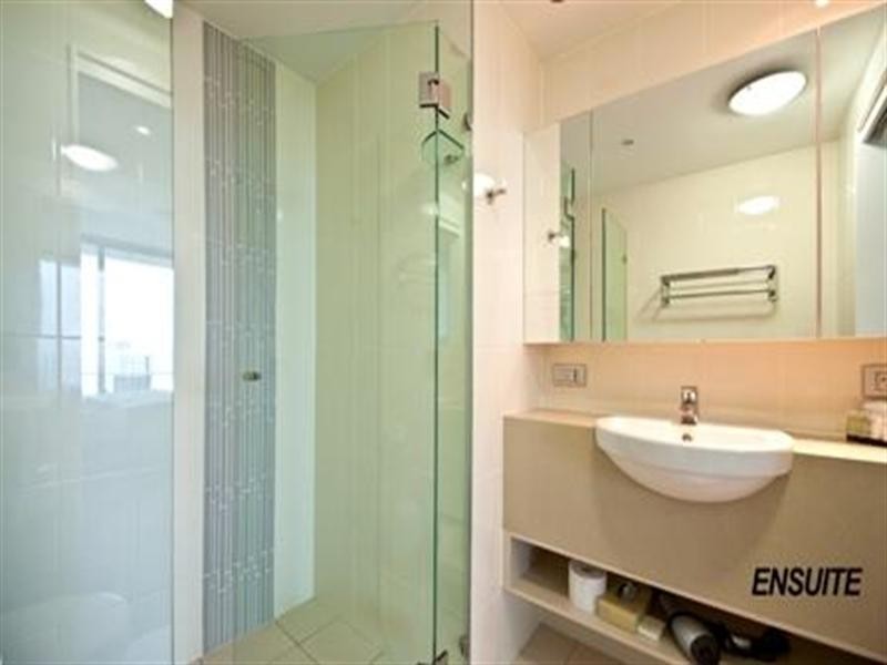 3018 Surfers Paradise Boulevard, Surfers Paradise QLD 4217