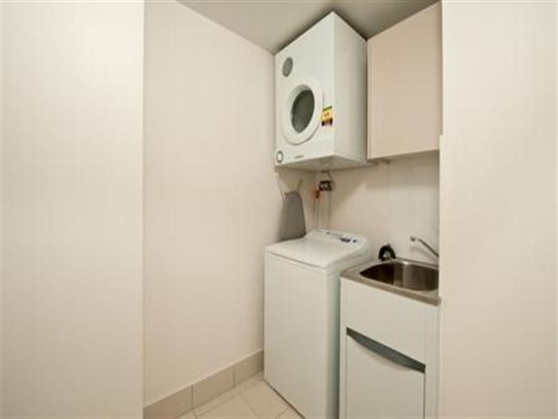 3018 Surfers Paradise Boulevard, Surfers Paradise QLD 4217