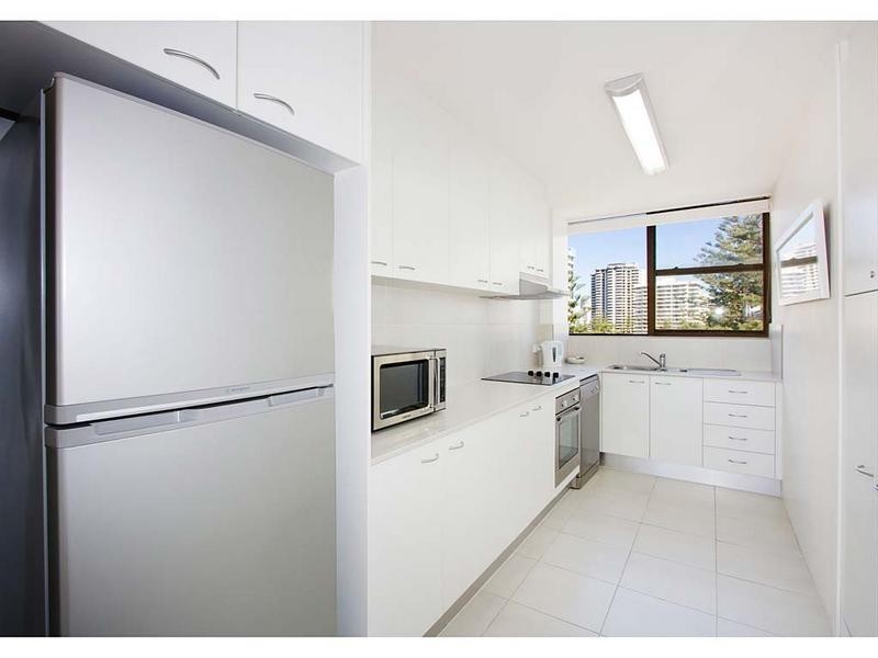 29 Northcliffe Terrace, Surfers Paradise QLD 4217