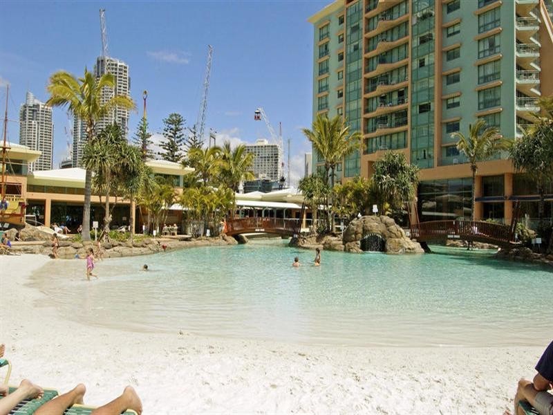 5 Palm Avenue, Surfers Paradise QLD 4217