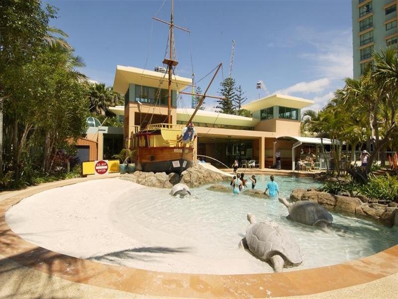 5 Palm Avenue, Surfers Paradise QLD 4217