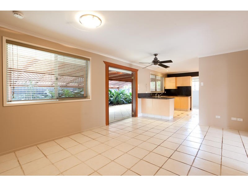 330 Monaco Street, Broadbeach Waters QLD 4218