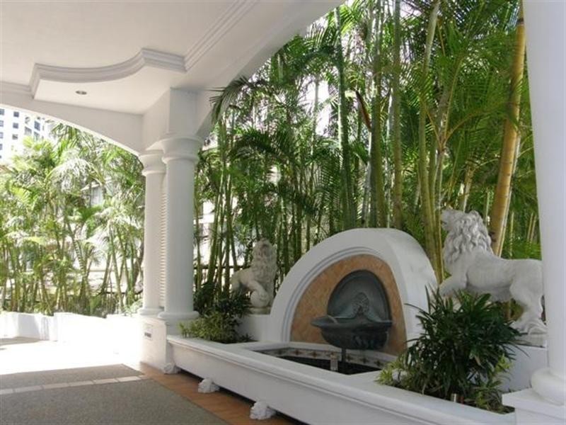 9 Beach Parade, Surfers Paradise QLD 4217