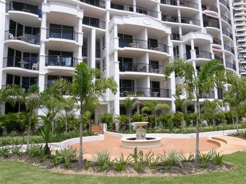 9 Beach Parade, Surfers Paradise QLD 4217