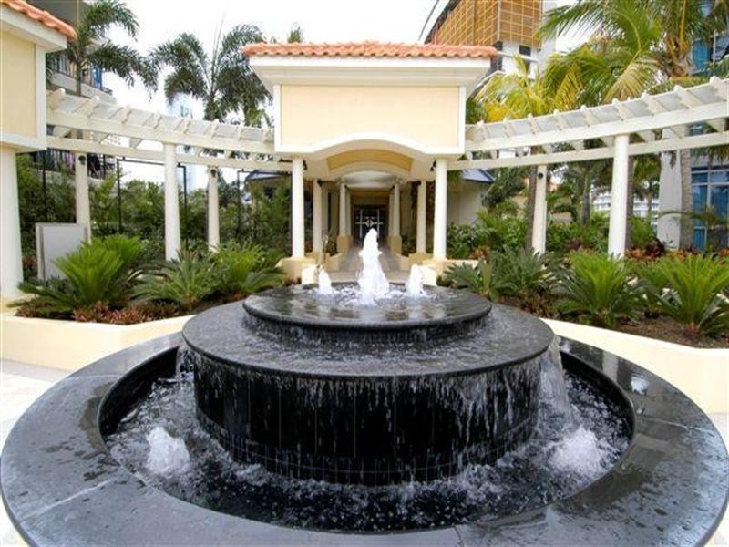 23 Ferny Avenue, Surfers Paradise QLD 4217