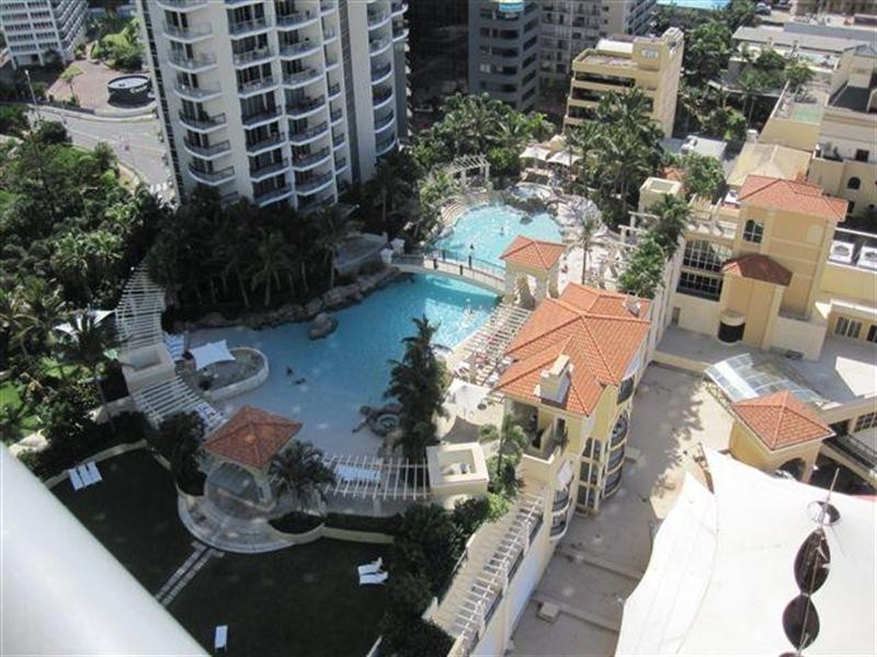 23 Ferny Avenue, Surfers Paradise QLD 4217