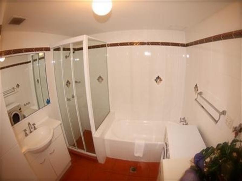 37 Peninsular Drive, Surfers Paradise QLD 4217