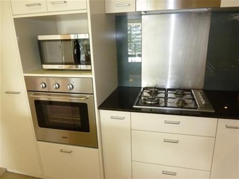Broadbeach QLD 4218