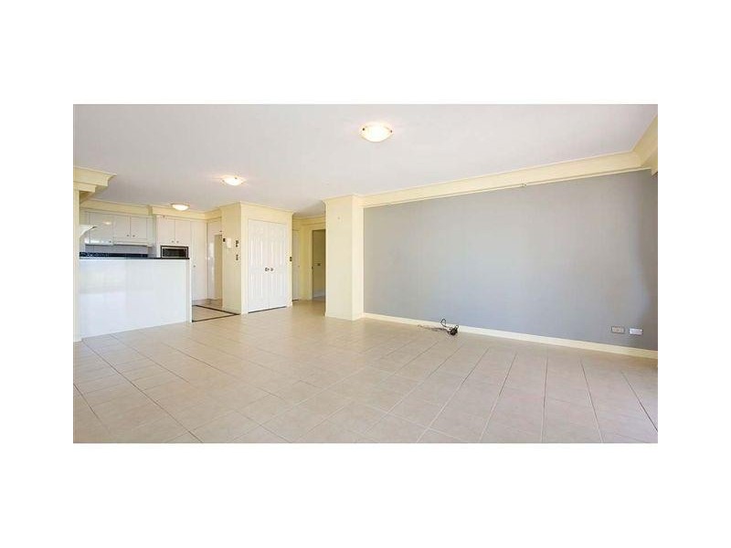 31 The Moroccan Beach Resort. 31/7 Elkhorn Avenue, Surfers Paradise QLD 4217