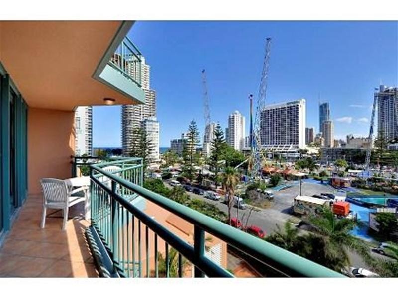 5 Palm Avenue, Surfers Paradise QLD 4217
