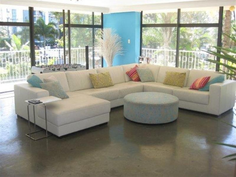 33 Thornton Street, Surfers Paradise QLD 4217